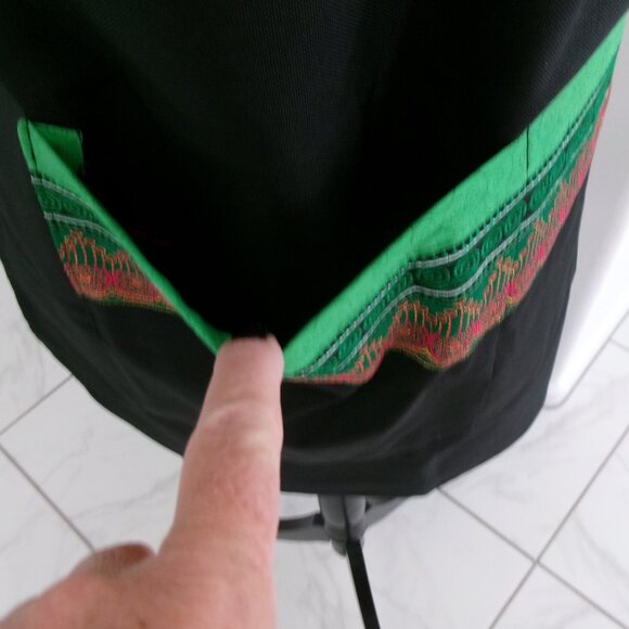 New Black Batik Green Gold Metallic Fuchsia Pink Over the Head Apron Pockets - Picture 8 of 12